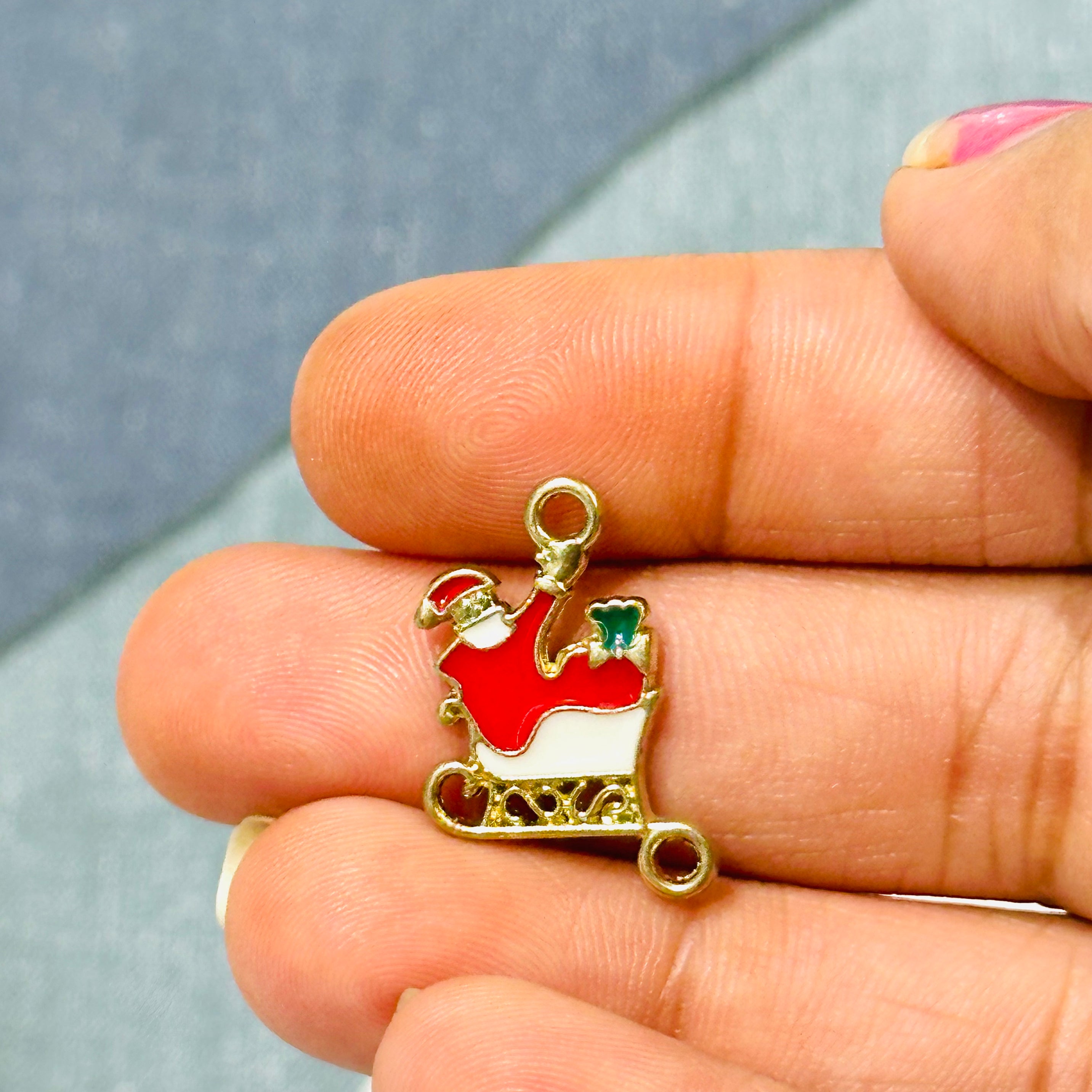 Santa Charm ( 02 )