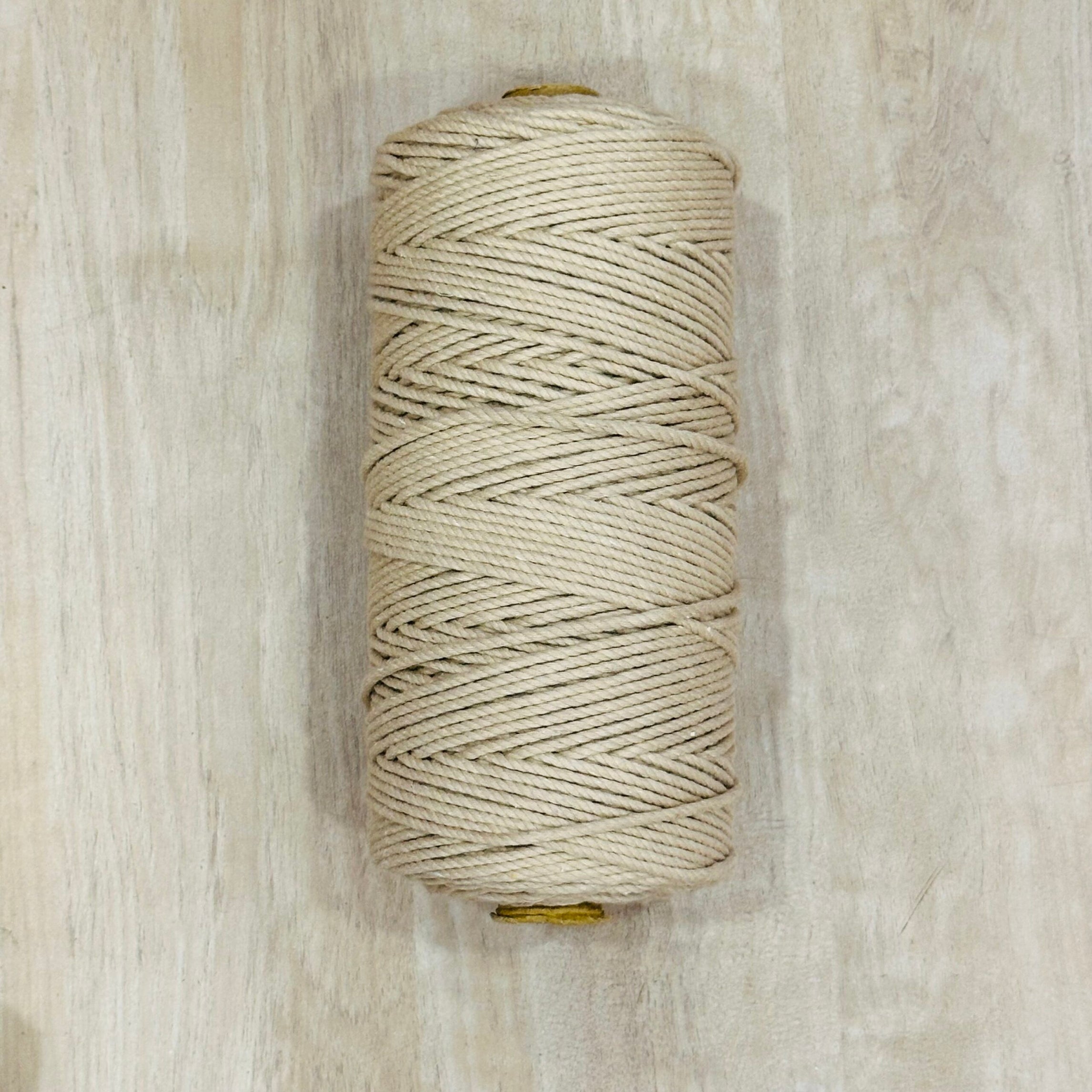 3 mm beige Macrame thread