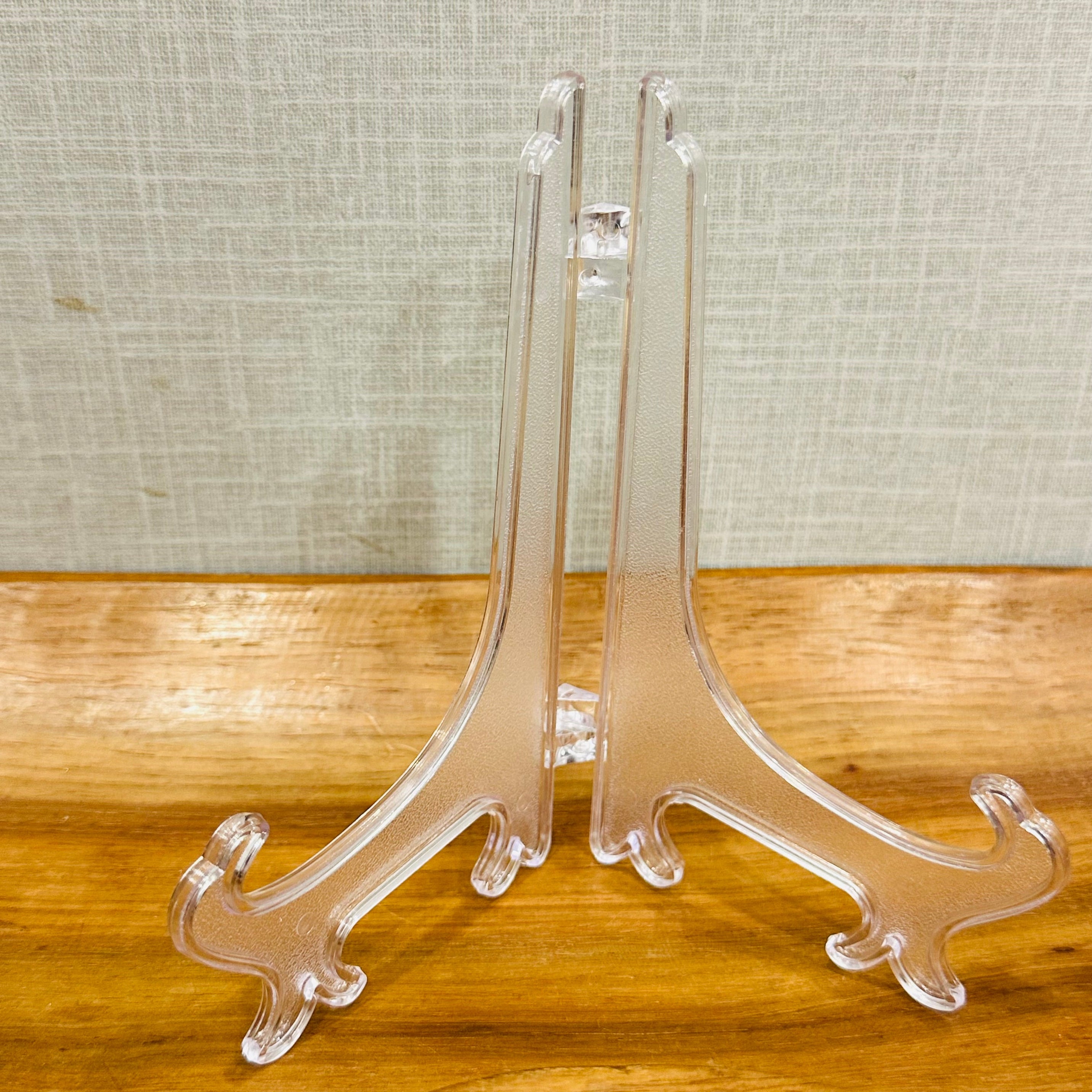 6" Plastic Folding Stand