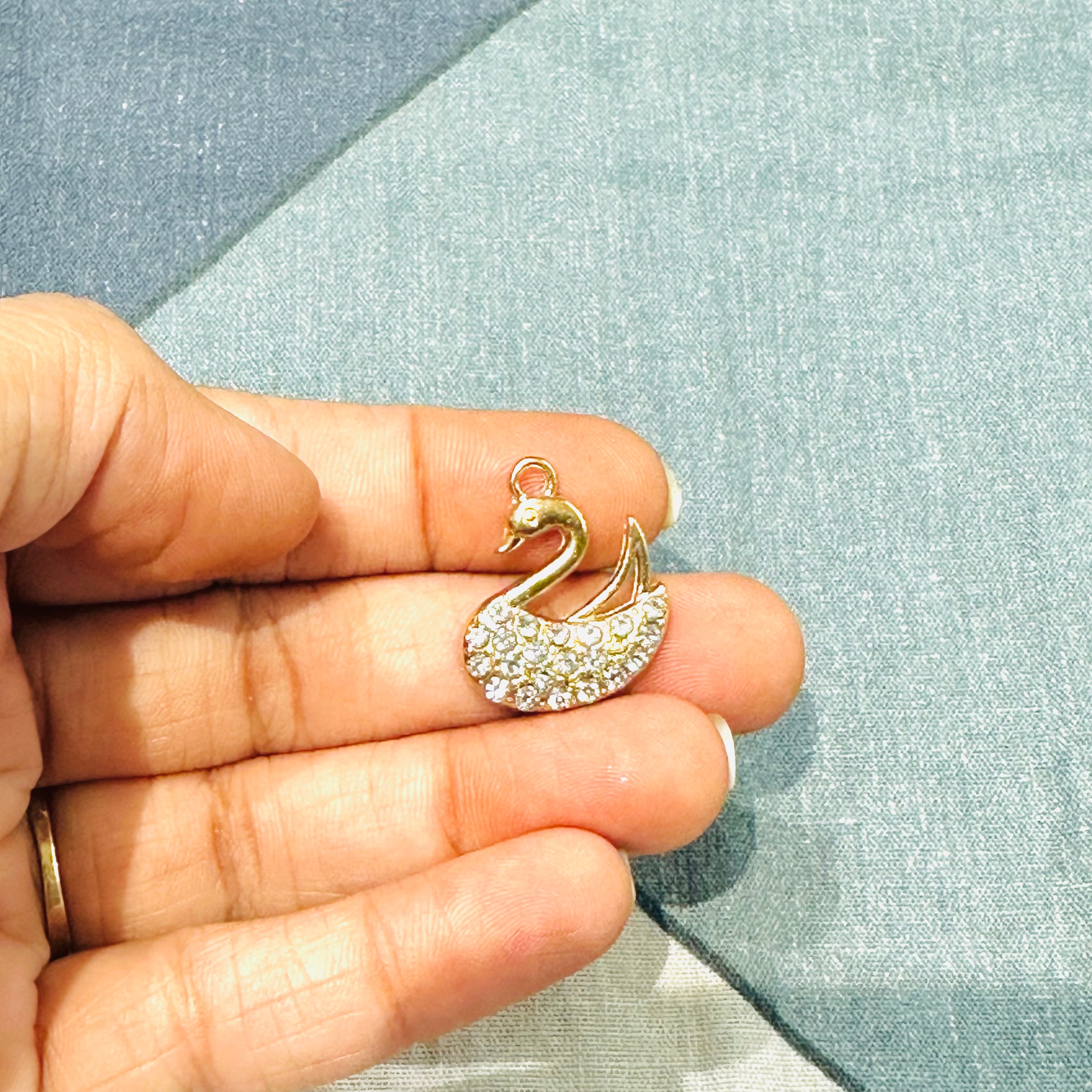 Diamond Duck Charm ( 21 )