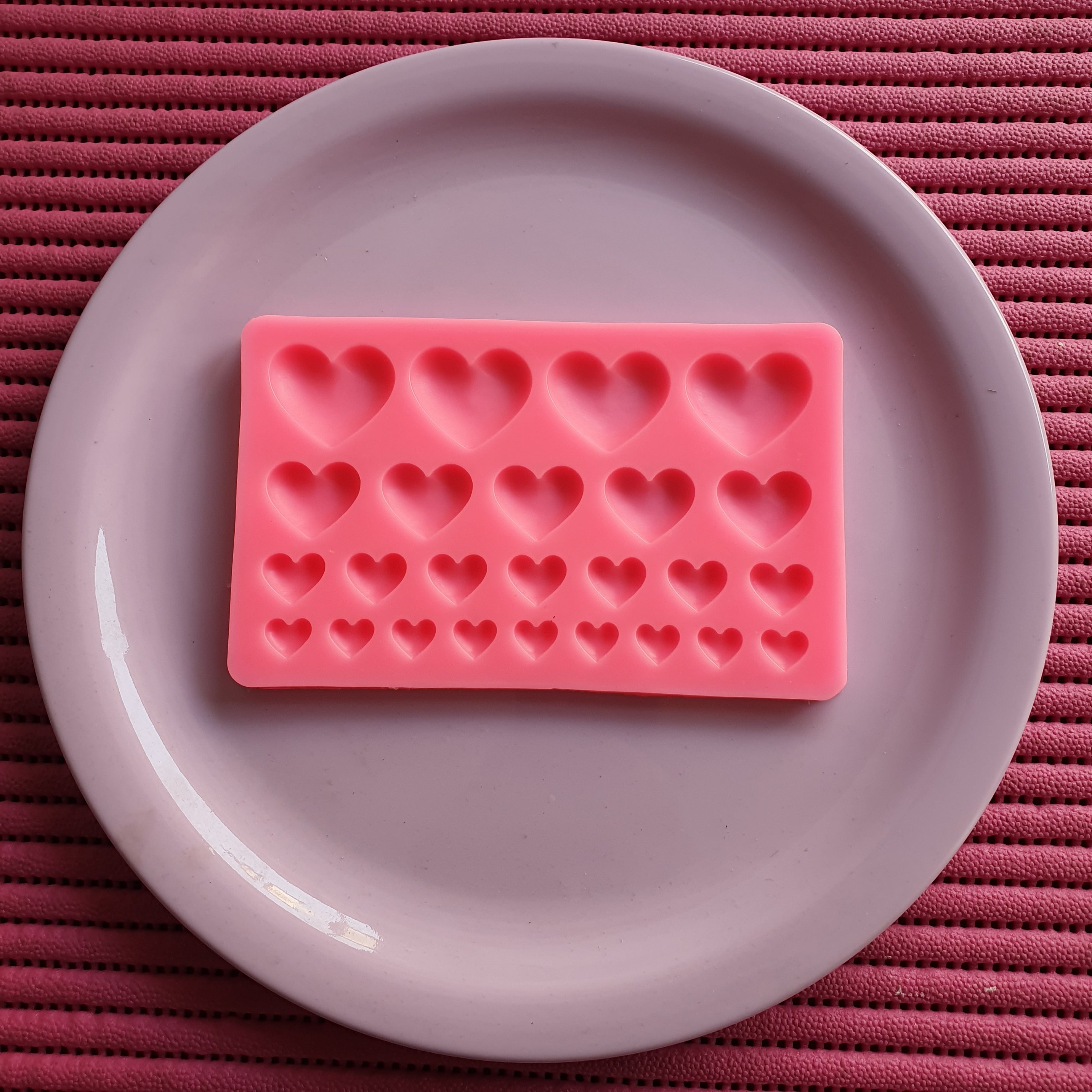 25 cavity heart mould