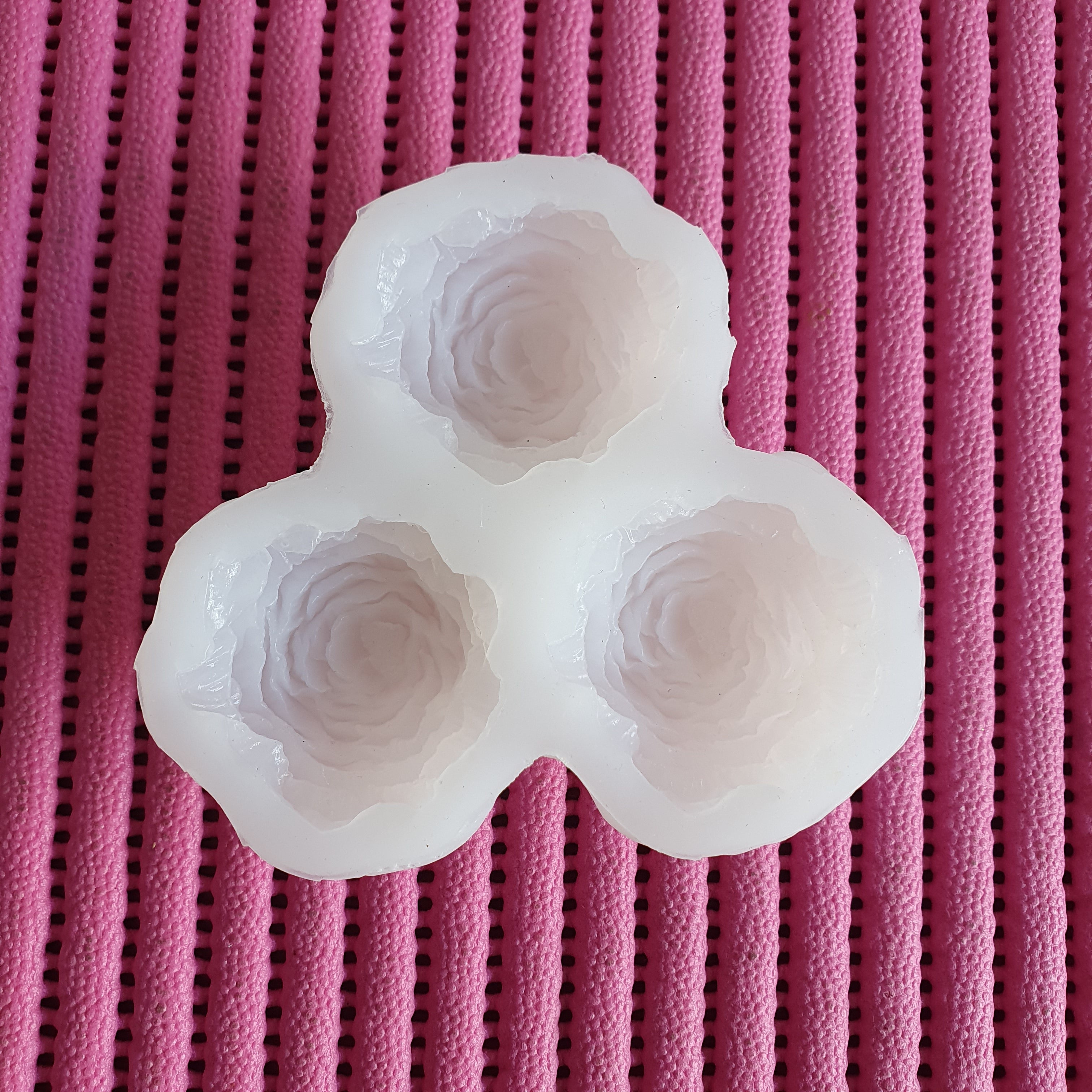 3 cavity 3D peony mould