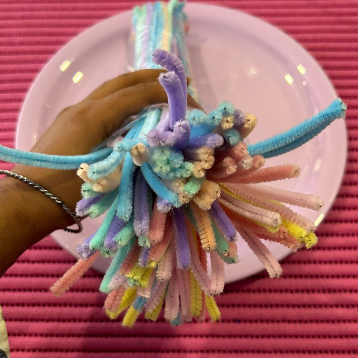 Pipe Cleaner Regular colour one Pcs