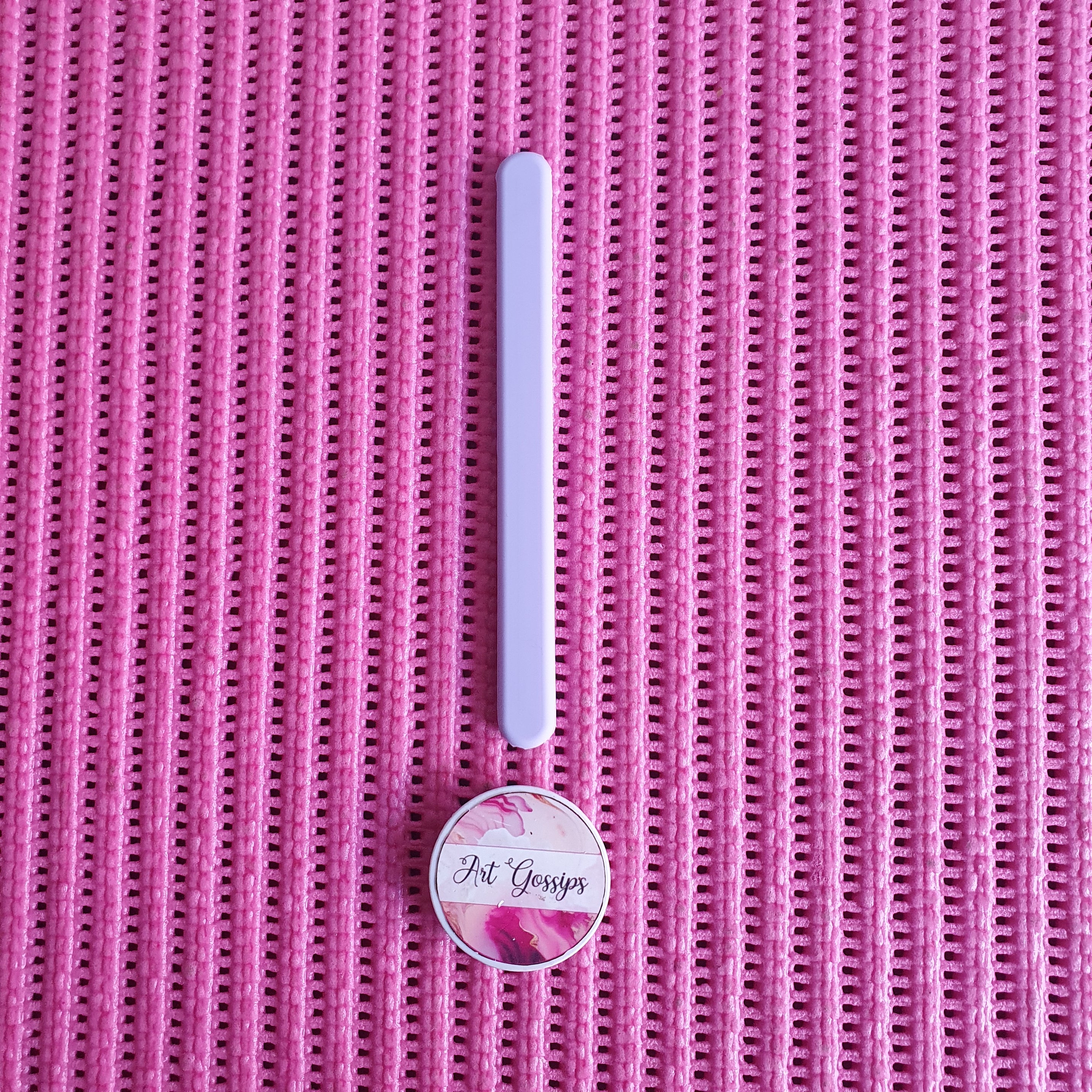 Small silicone stick for epoxy mixing