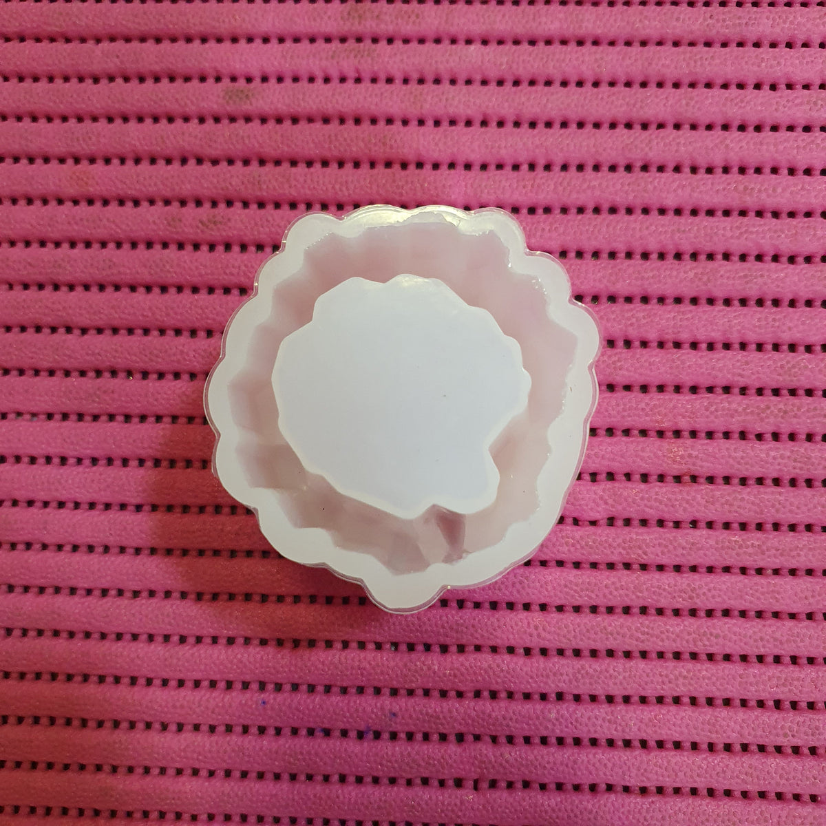 Cluster Tlight Holder Mould