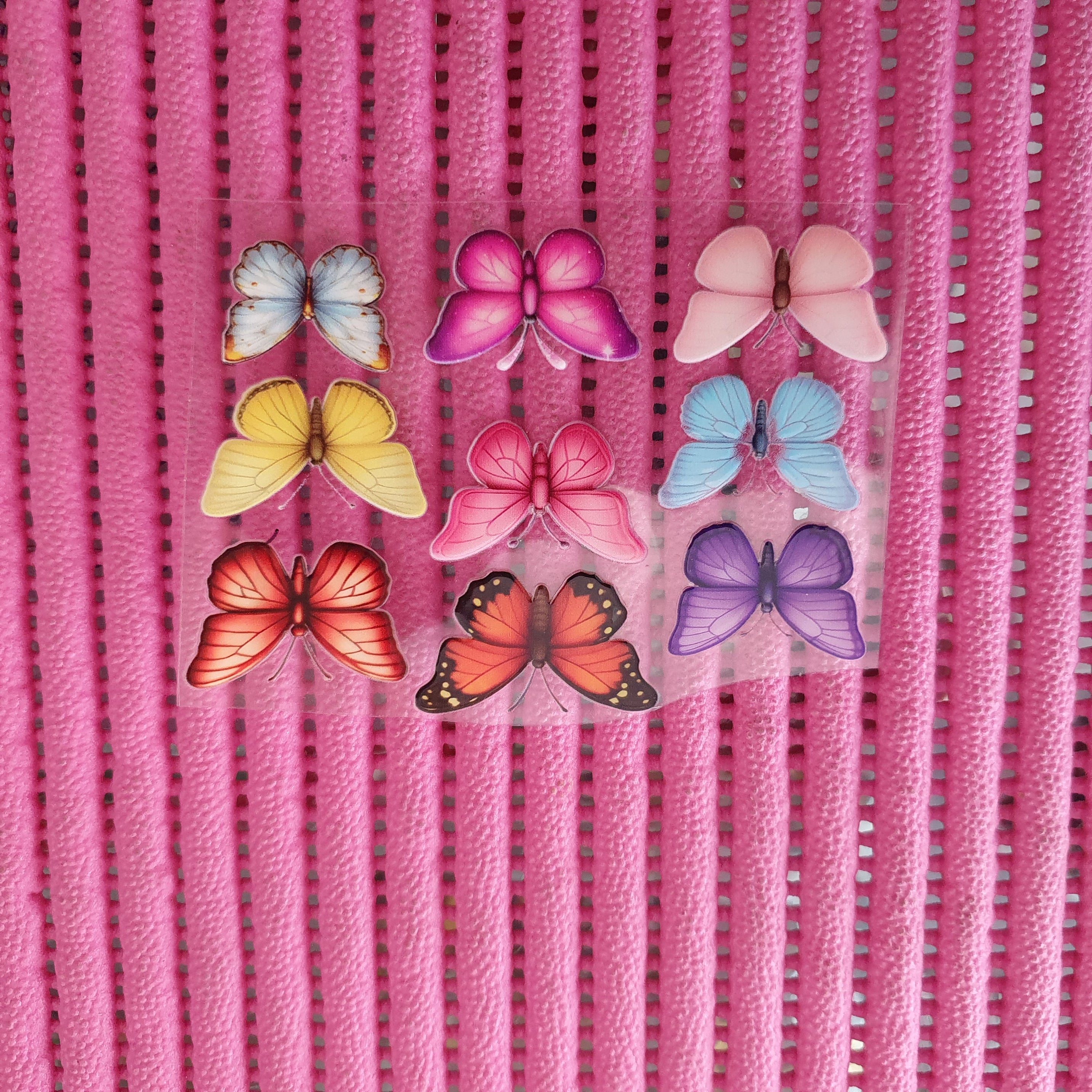U.Vstickers