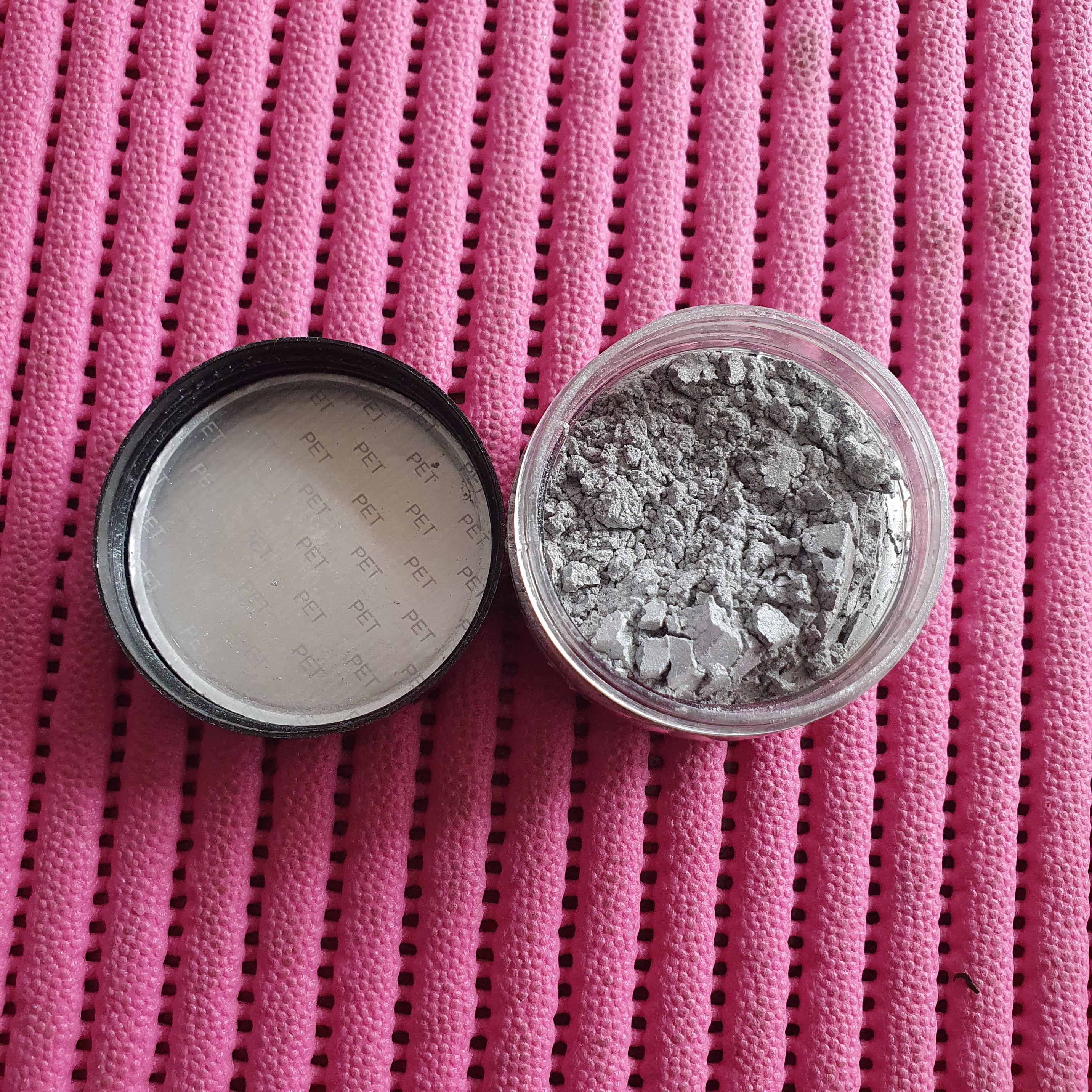 Sterling grey Mica powder