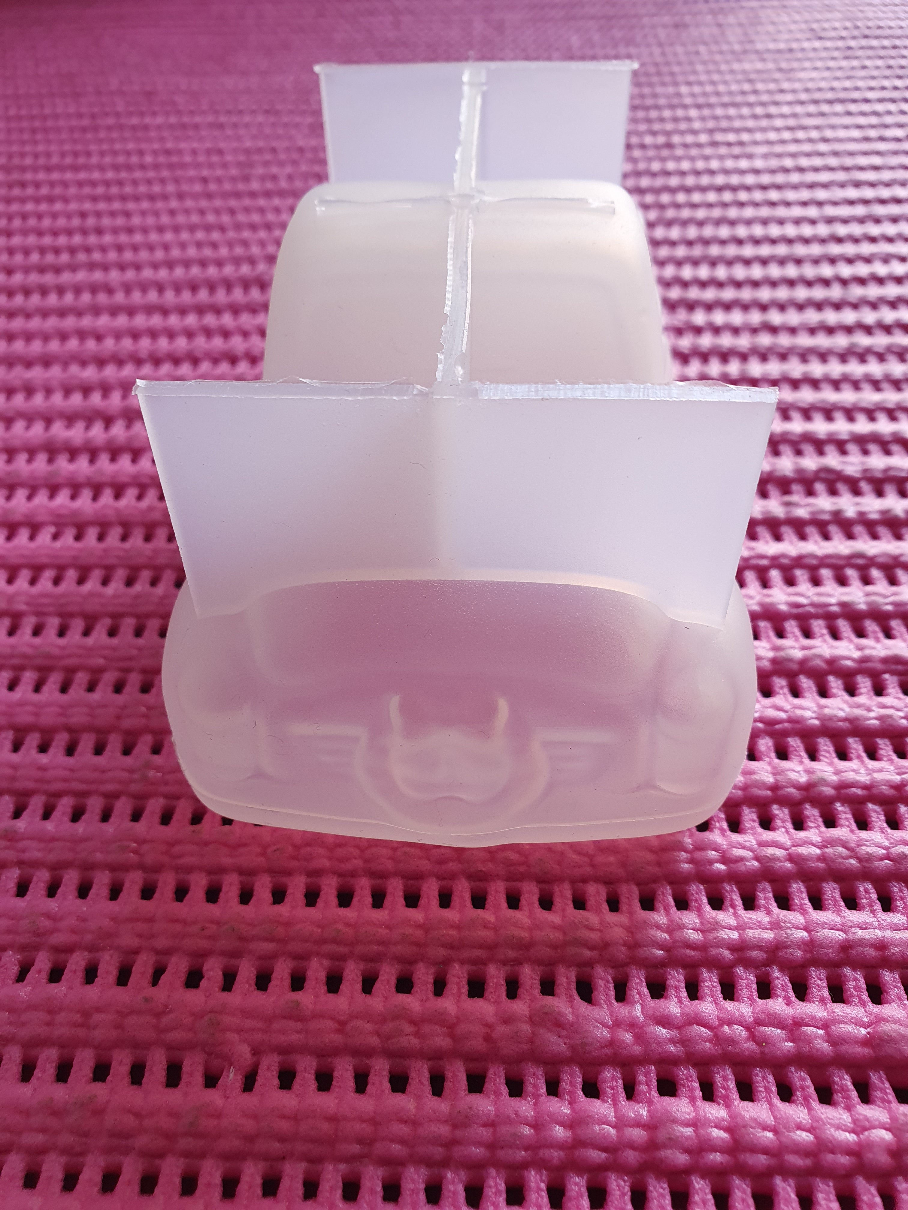 Car candle mould