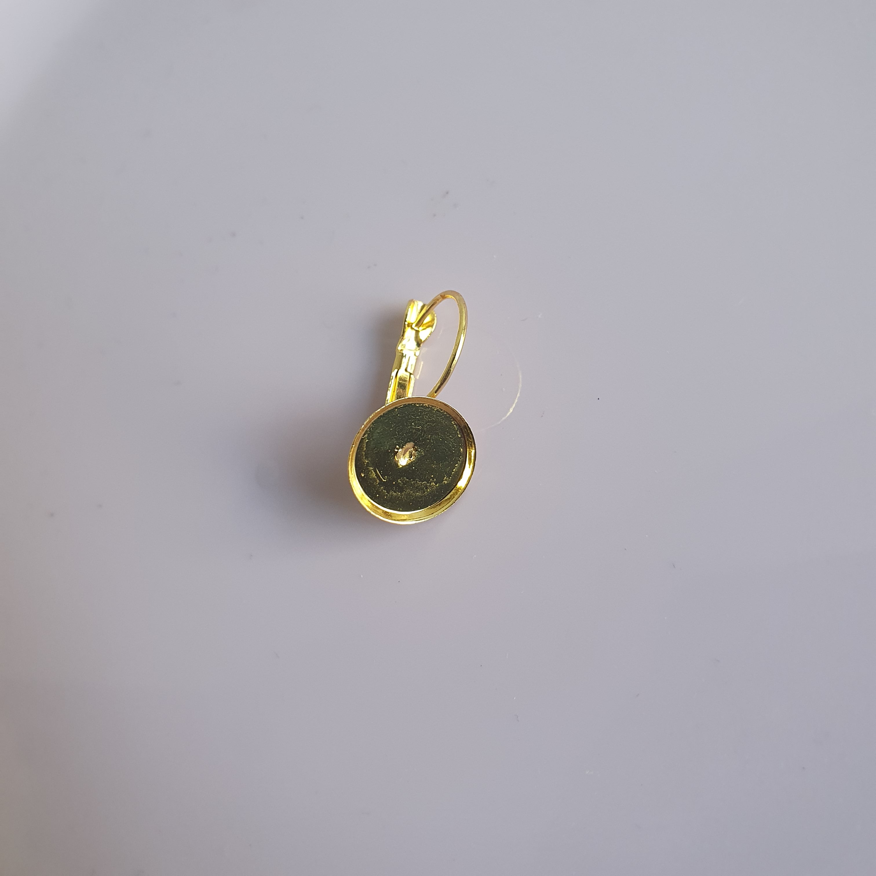 Earring clip golden
