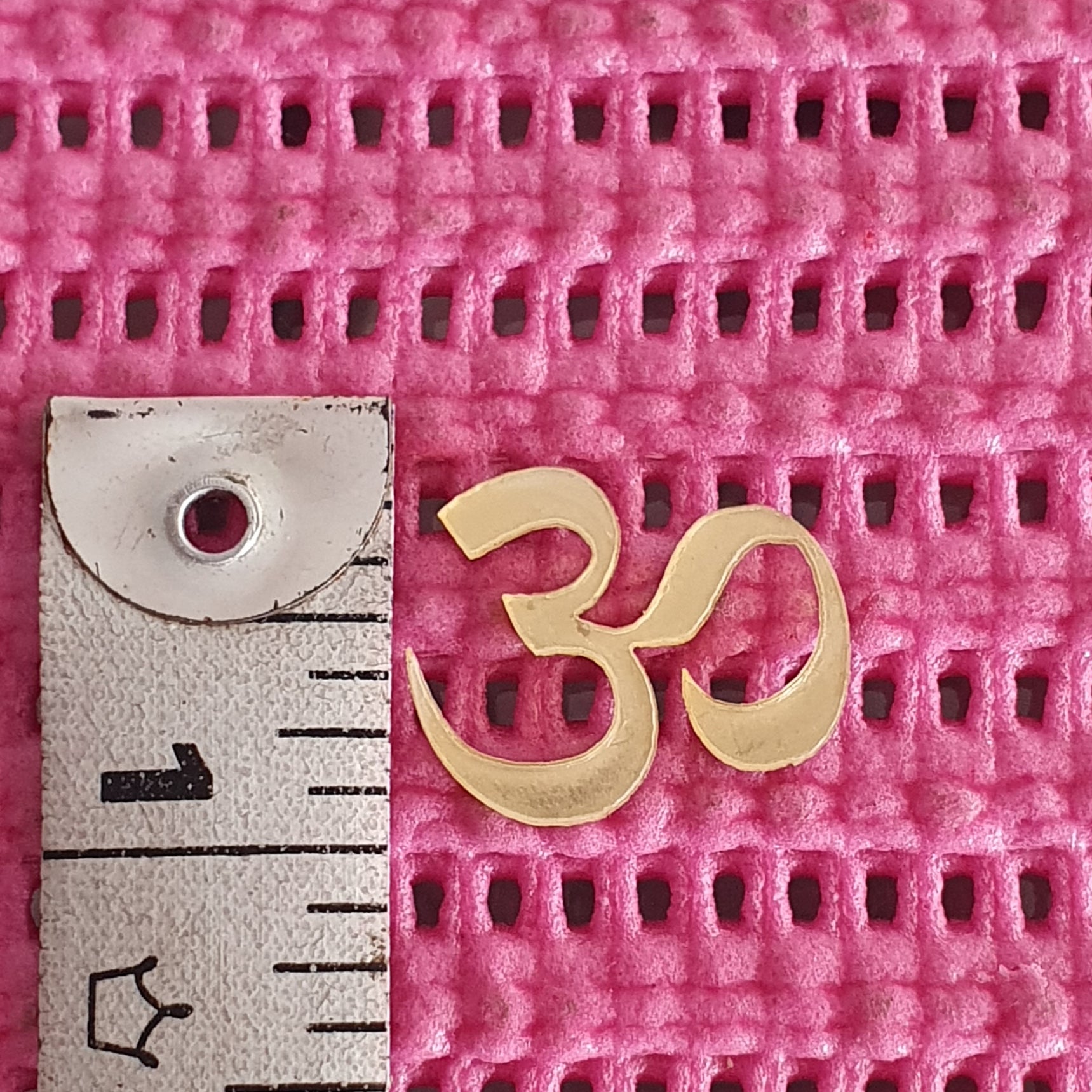 1 inch Om Acrylic